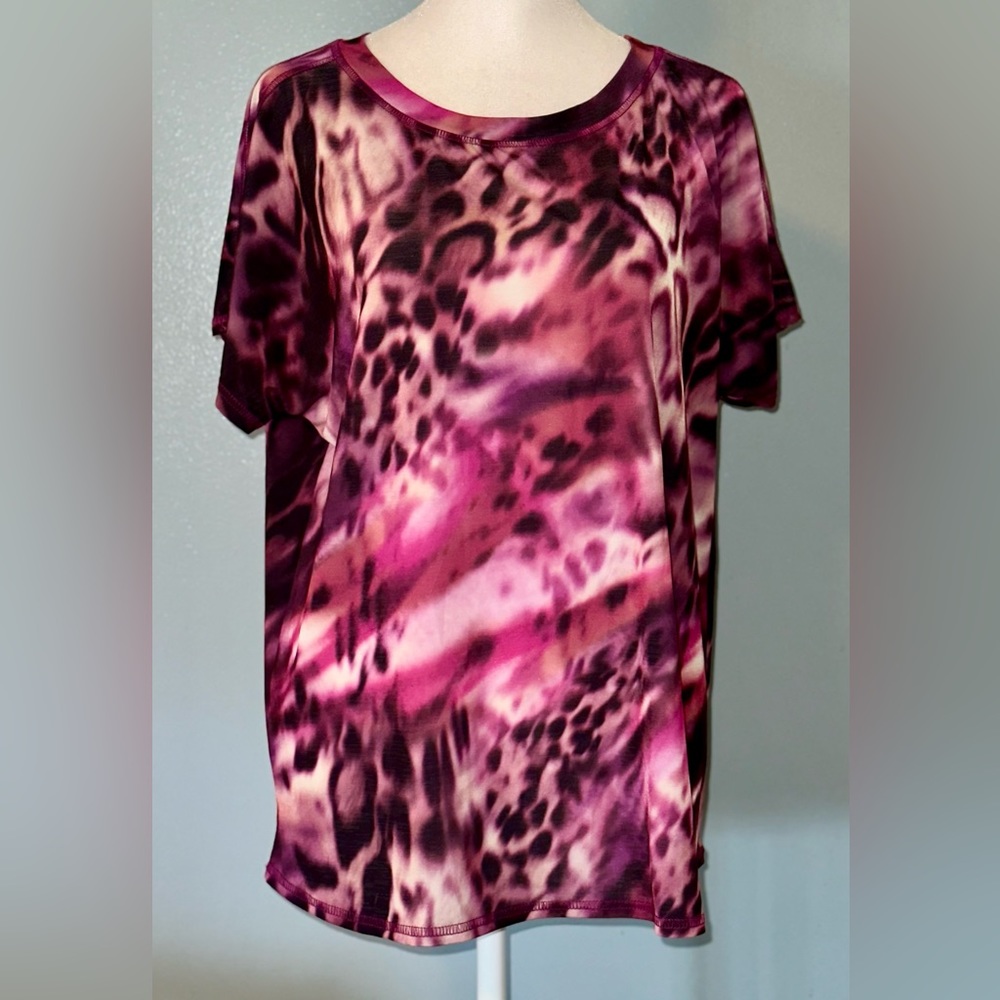 Sew In Love NWOT S Top